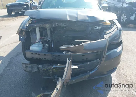 2021 Chrysler 300 S из США, поврежденный, VIN 2C3CCABG7MH545705